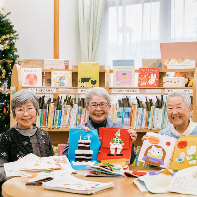 布絵の会　会長 吉崎俊子さん