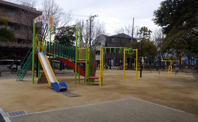 新しくなった公園で遊ぼう②特集