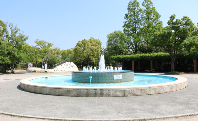 夏のお出かけ案内「行船公園・自然動物園」