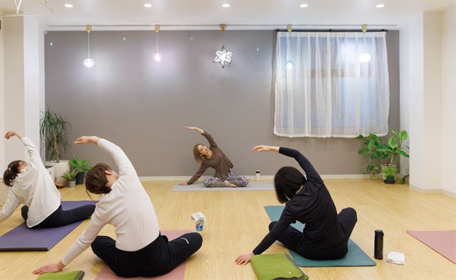 新しい楽しみを見つけよう ワークショップ＆習いごと「yoga studio -sun-」