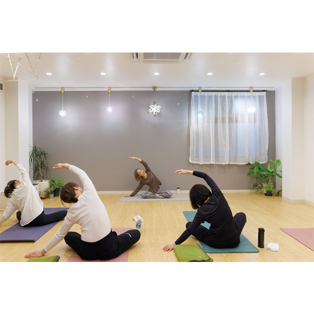 新しい楽しみを見つけよう ワークショップ＆習いごと「yoga studio -sun-」