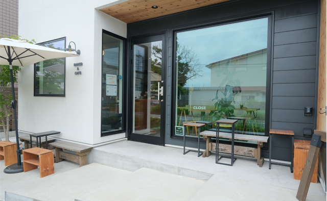 癒しのカフェタイム〈BAKED &amp; CAFE〉特集