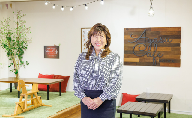 アヤスカフェ小岩　野村綾さん