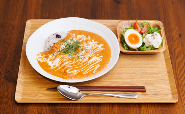 アヤスカフェ小岩　野村綾さん特集