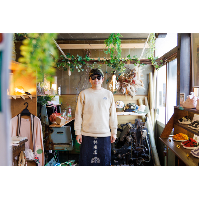 THE RAINBOW BAMBOO Art gallery 虹林竹男さん