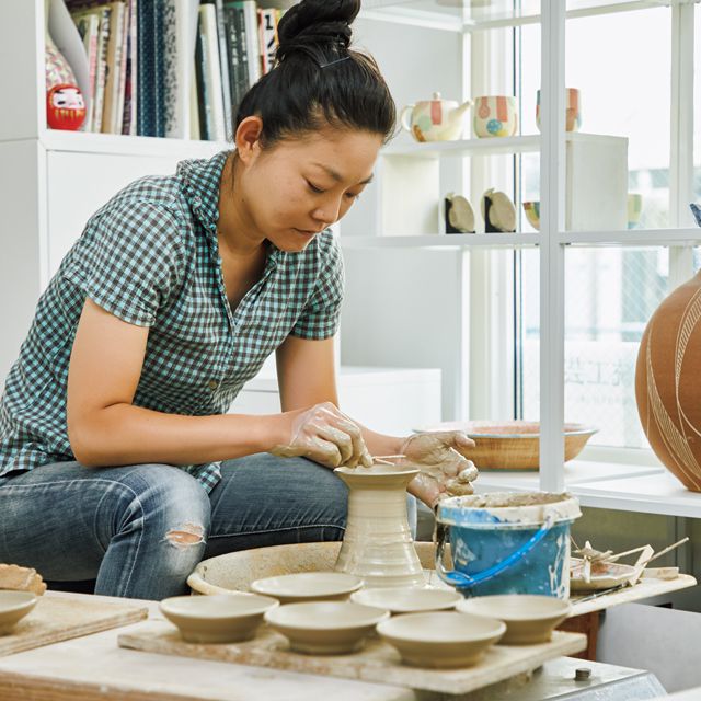 江戸川区で受け継がれる　職人技が光る伝統工芸の世界へ　～甲和焼　芝窯～