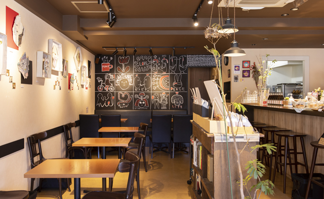 居心地のいいカフェ「Caffe Nil」特集